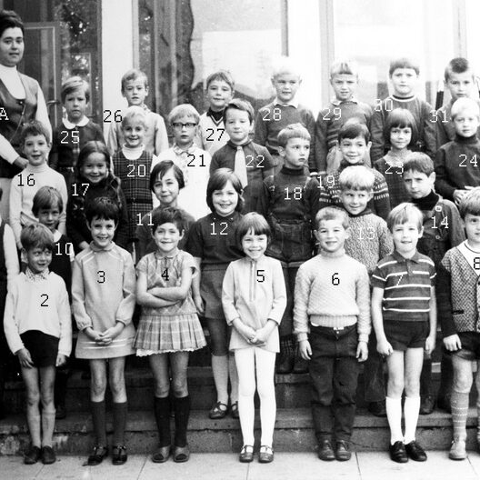 000021579946021__1969_08_28_Einschulung_1a_num