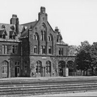 01_Bahnhofsgebeuude1878