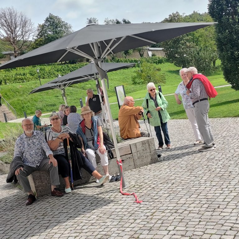 Gute Stimmung nach der Führung