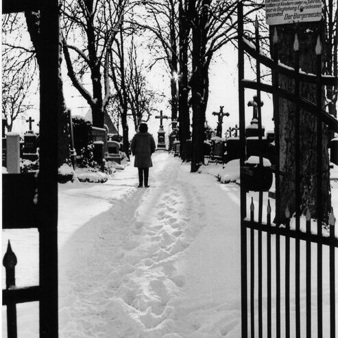 Friedhof11_Grosses_Kreuz_um_1961