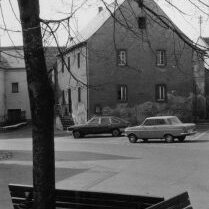Schule01_Auf_der_Puetz_1975_abgerissen